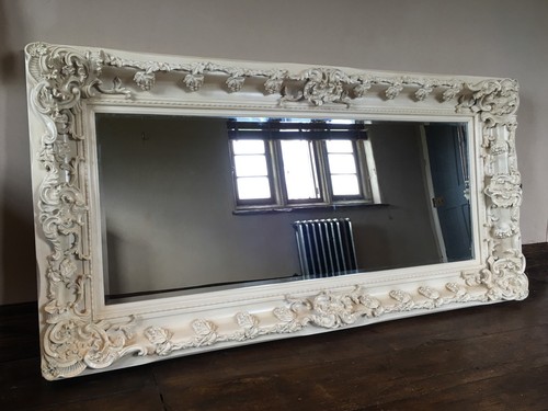 Antique white cream - cream, ivory